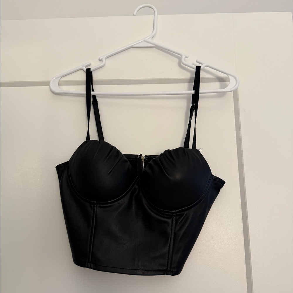 Superdown Rylee Bustier Top - Picture 3 of 3